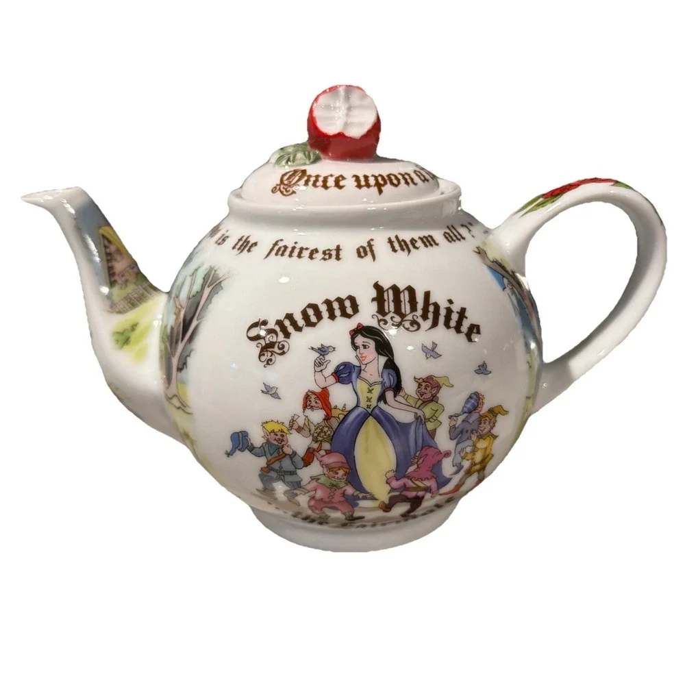Paul Cardew Design Teapot Snow White Poisoned Apple Porcelain England‎ 2012 NWB